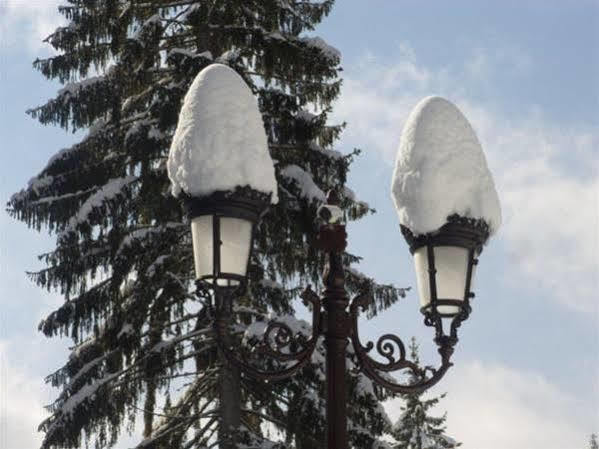 Mountain Lake Hotel Смолян Екстер'єр фото